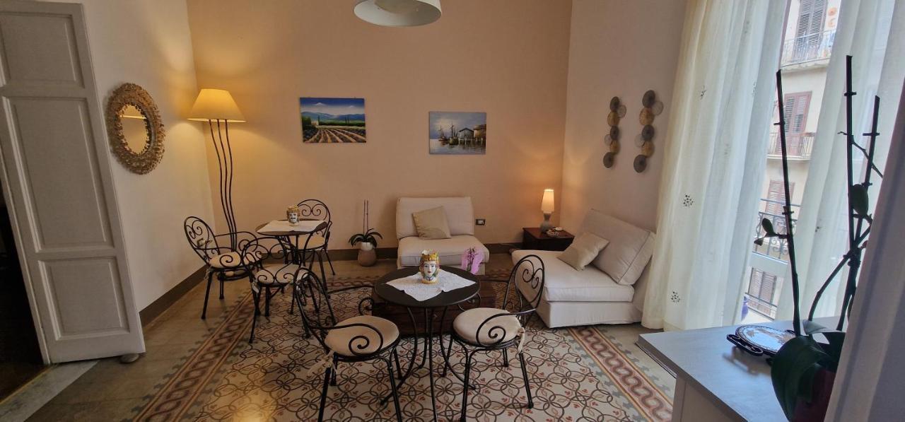 Hotel Eureka à Palerme Extérieur photo