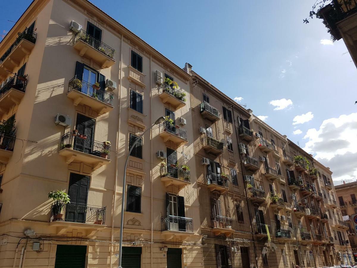 Hotel Eureka à Palerme Extérieur photo